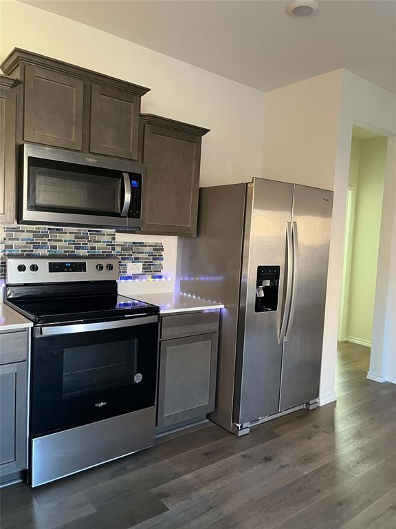 915 Presleigh Drive, Dallas, TX 75253 915 Presleigh Drive, Dallas, TX 75253