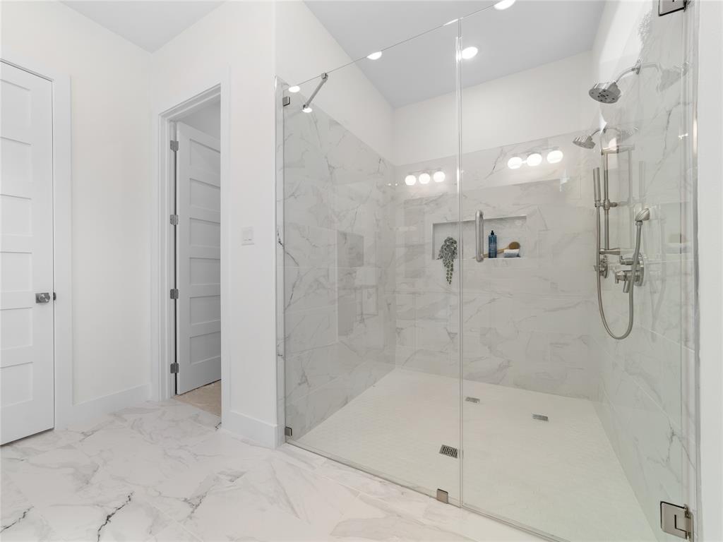 426 Martinique Avenue, Dallas, TX 75223