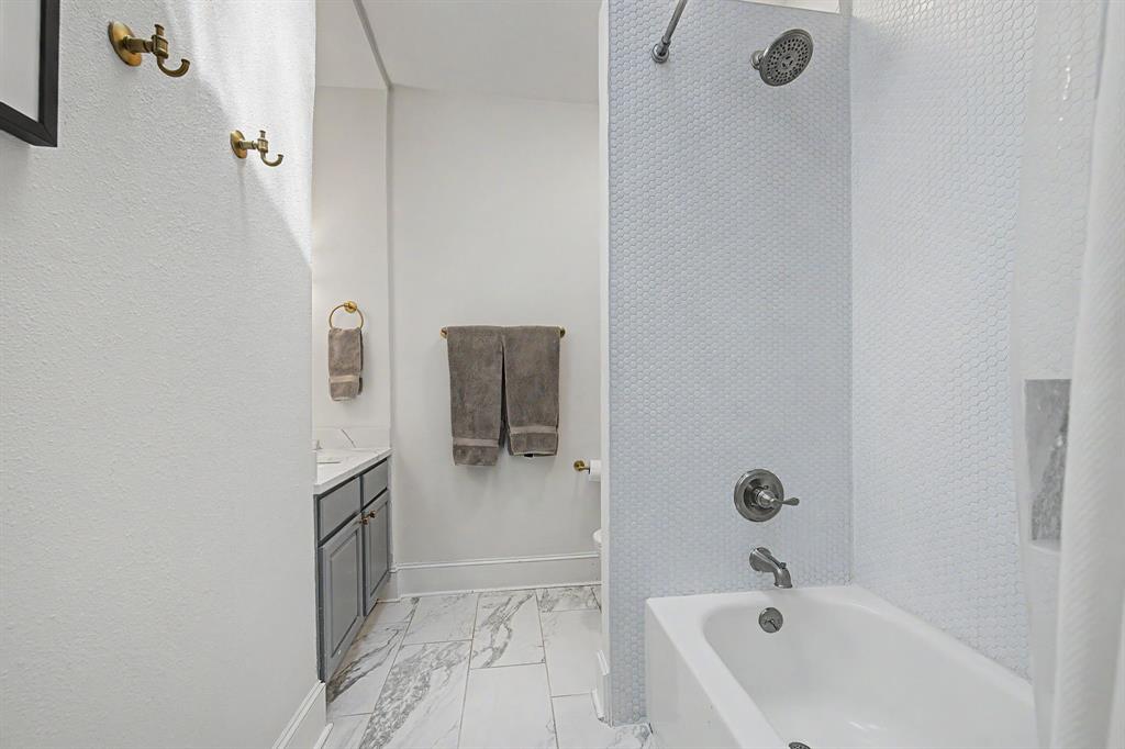 5515 Goodwin Avenue, Dallas, TX 75206