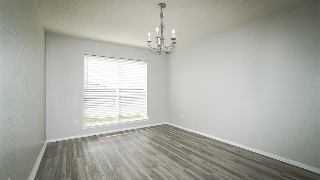 1435 Thibodaux Drive, Greenville, TX 75402