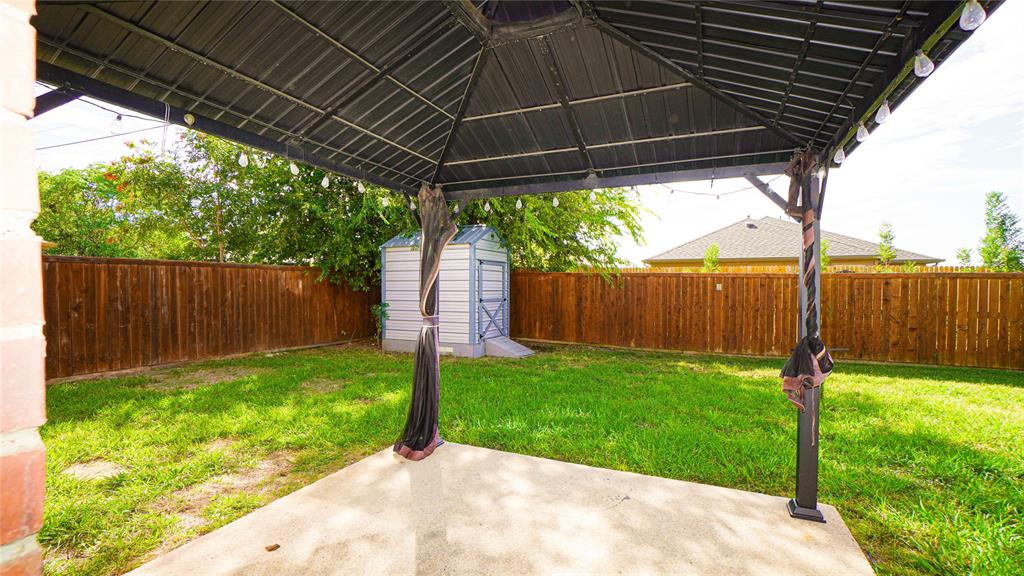 1435 Thibodaux Drive, Greenville, TX 75402