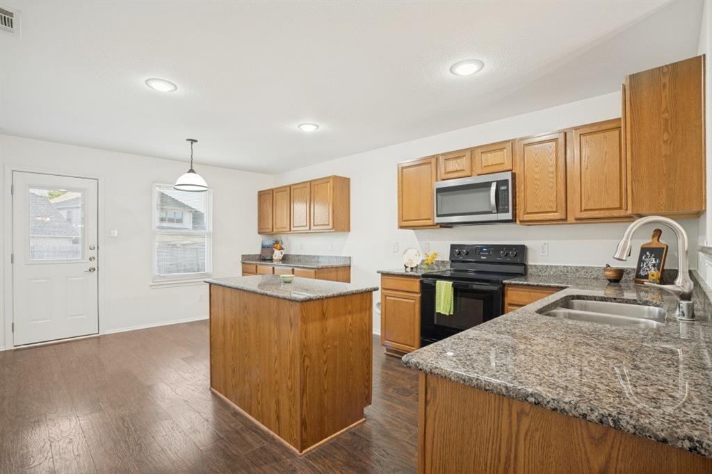 1224 Elkford Lane, Fort Worth, TX 76247