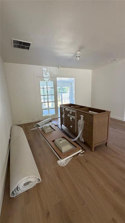 1121 S Brighton Avenue, Dallas, TX 75208