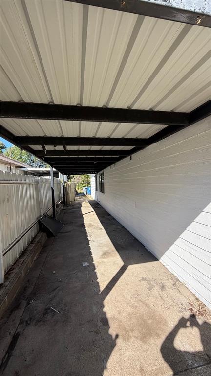 1121 S Brighton Avenue, Dallas, TX 75208