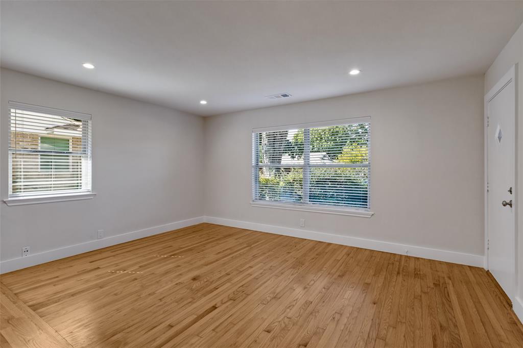 11138 Wyatt Street, Dallas, TX 75218