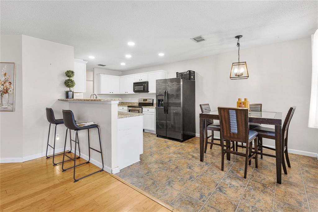 925 Brooks Drive, Cedar Hill, TX 75104
