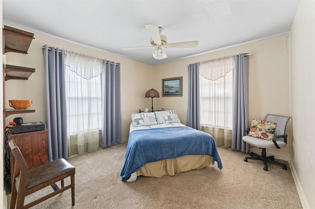 3320 N Main Street, Cleburne, TX 76033