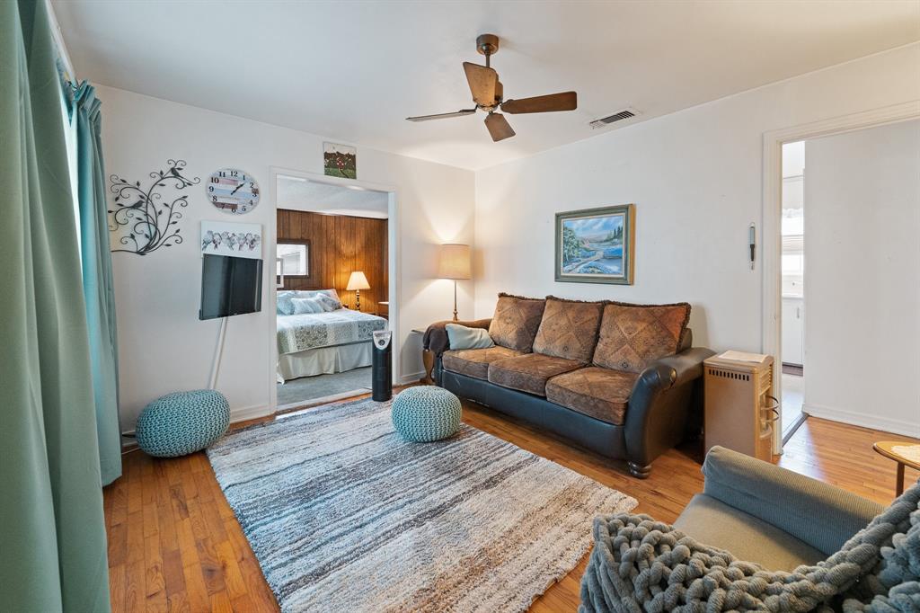 3320 N Main Street, Cleburne, TX 76033