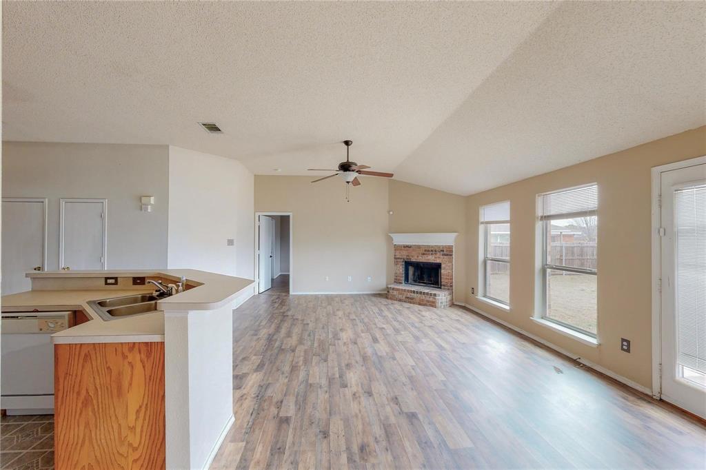 1720 Treasure Cay Drive, Mansfield, TX 76063