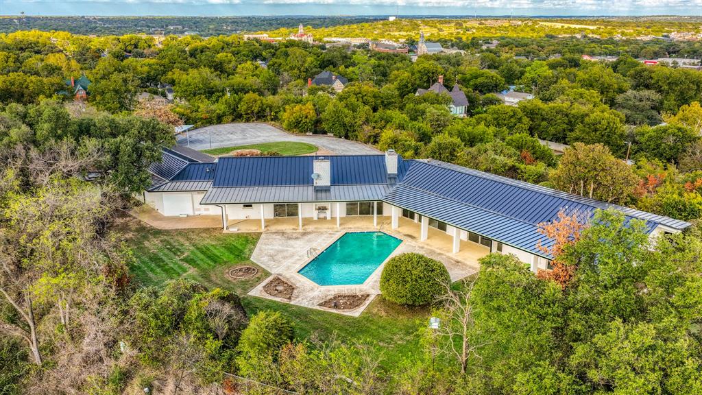 717 Oyster Hill Street, Weatherford, TX 76086