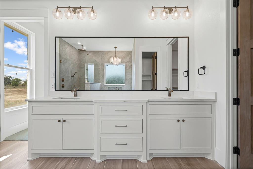 204 Tankhouse Terrace, Weatherford, TX 76085