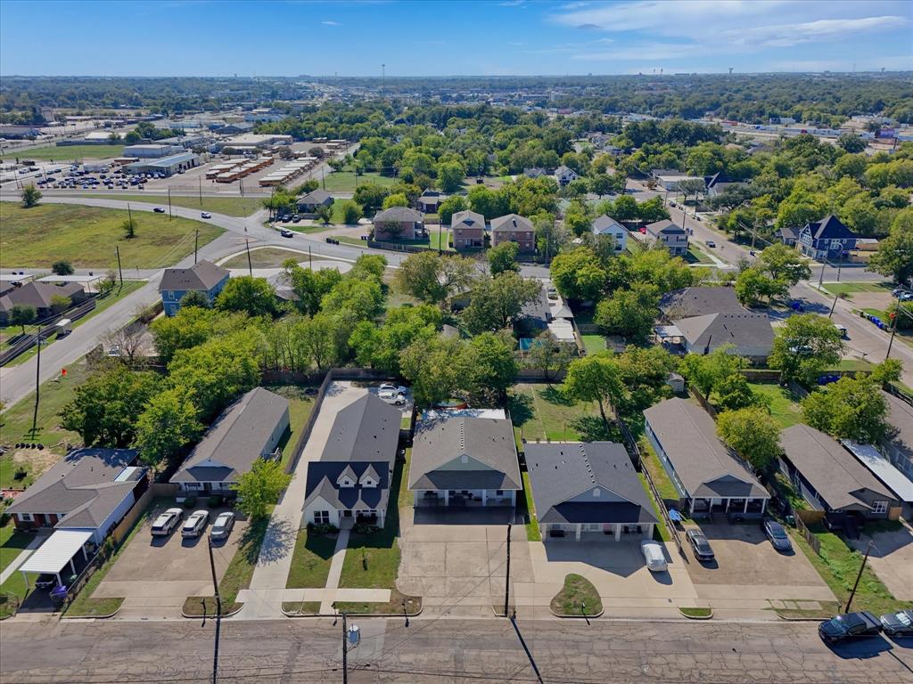 1913 S 16th Street, Waco, TX 76706 1913 S 16th Street, Waco, TX 76706
