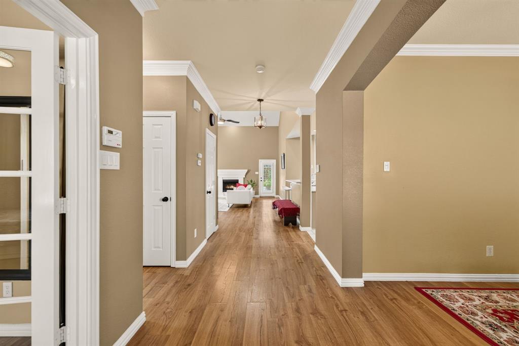 9817 Sota Grande Drive, Plano, TX 75025 9817 Sota Grande Drive, Plano, TX 75025