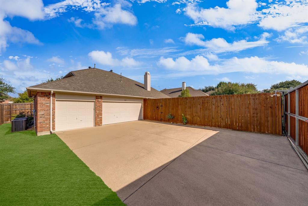 9817 Sota Grande Drive, Plano, TX 75025