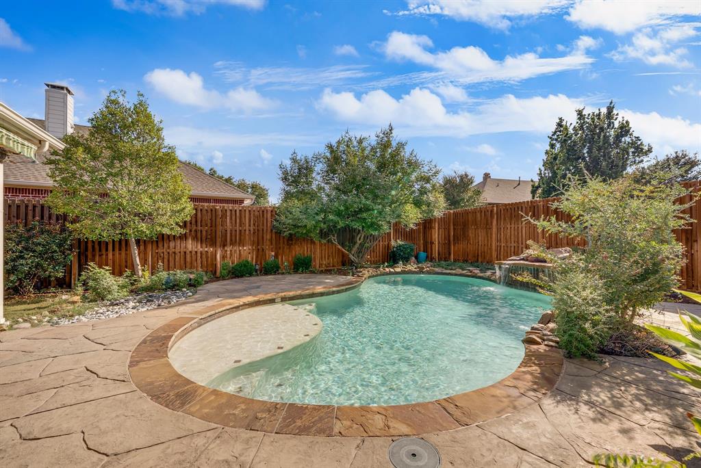 9817 Sota Grande Drive, Plano, TX 75025