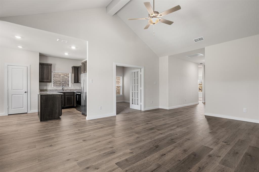 1721 Paul Drive, Seagoville, TX 75159