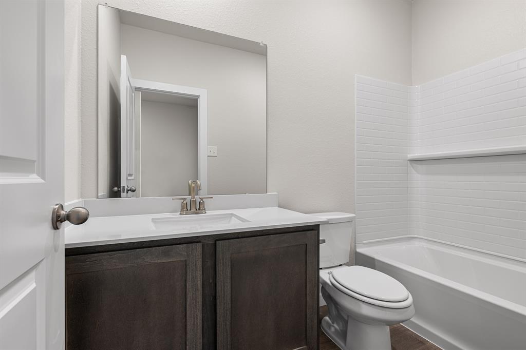 1721 Paul Drive, Seagoville, TX 75159