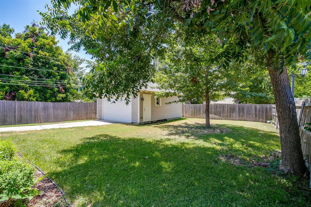 2700 College Avenue, Fort Worth, TX 76110