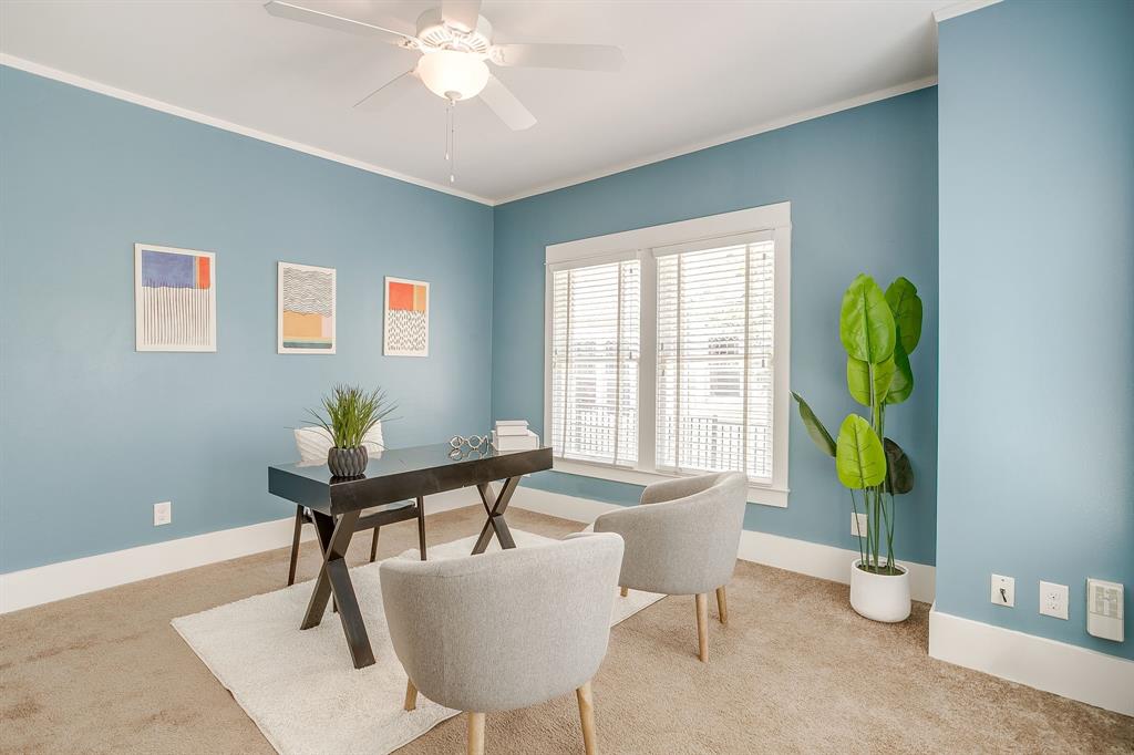 2700 College Avenue, Fort Worth, TX 76110