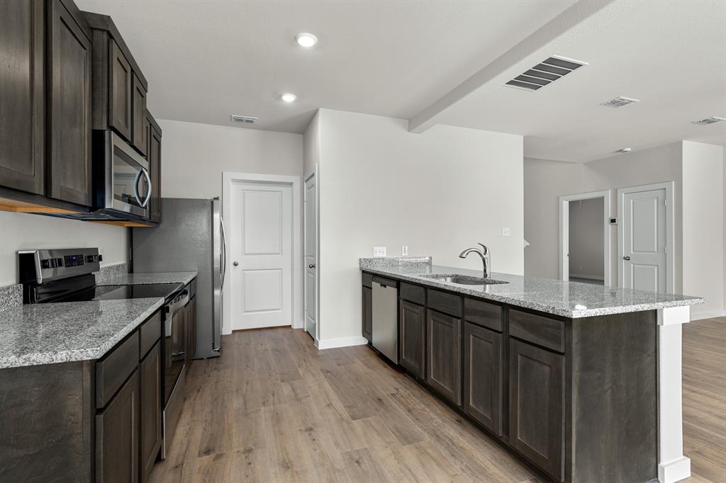 705 Marie Drive, Seagoville, TX 75159