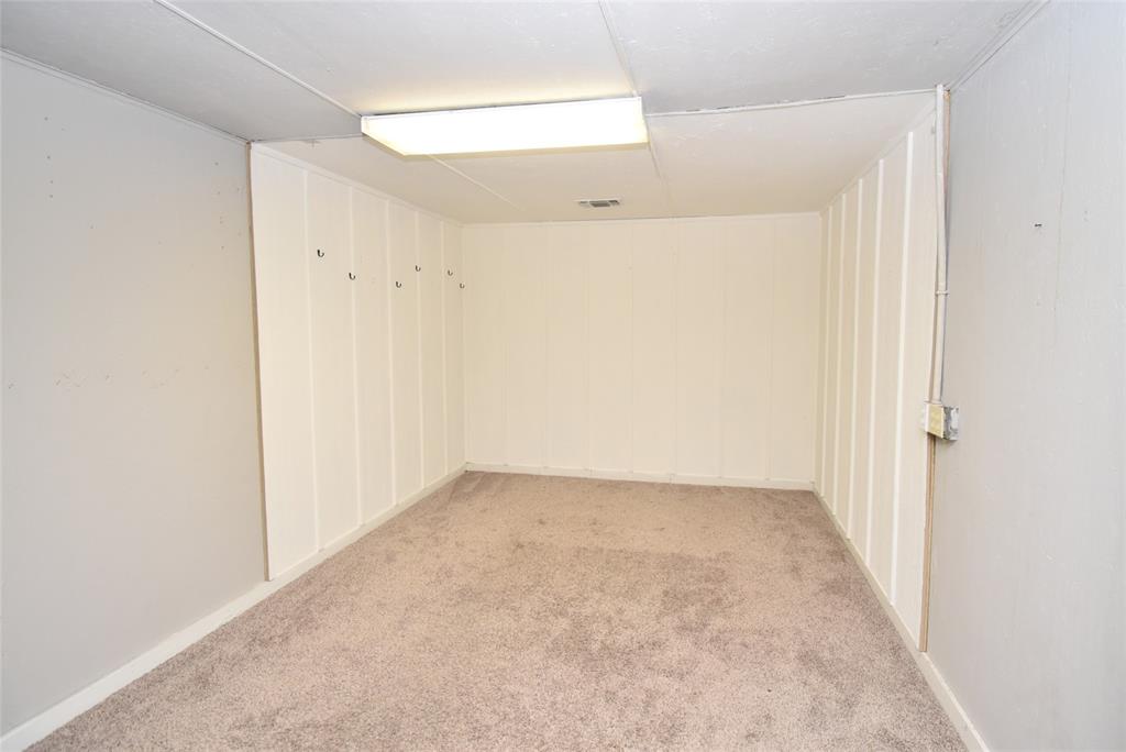 415 W McDonald Street, Mineola, TX 75773