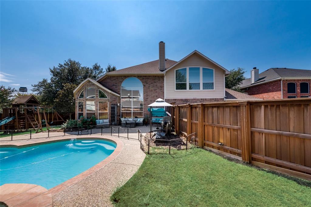 2109 Indian Trail, Rowlett, TX 75088