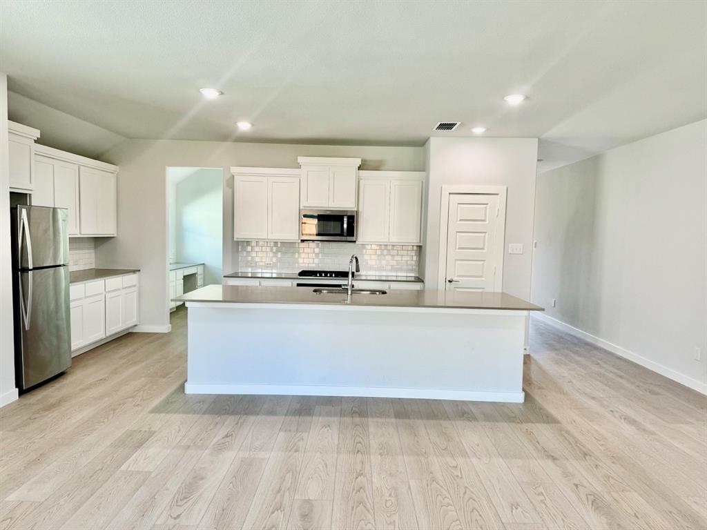 1105 Mahogany Drive, Melissa, TX 75454