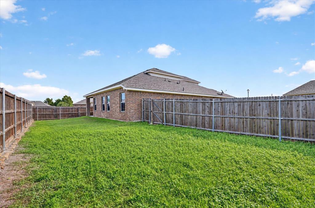 2121 Silsbee Court, Forney, TX 75126
