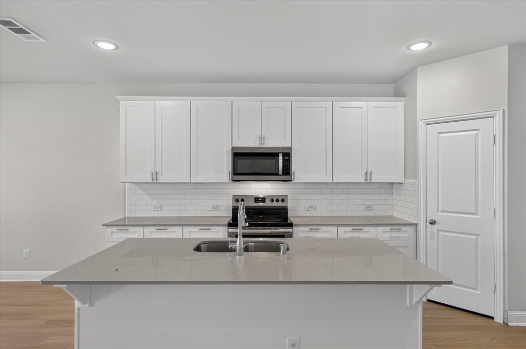 2121 Silsbee Court, Forney, TX 75126