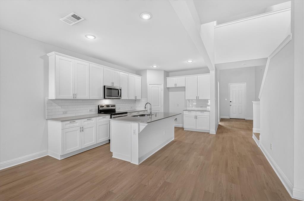 2121 Silsbee Court, Forney, TX 75126