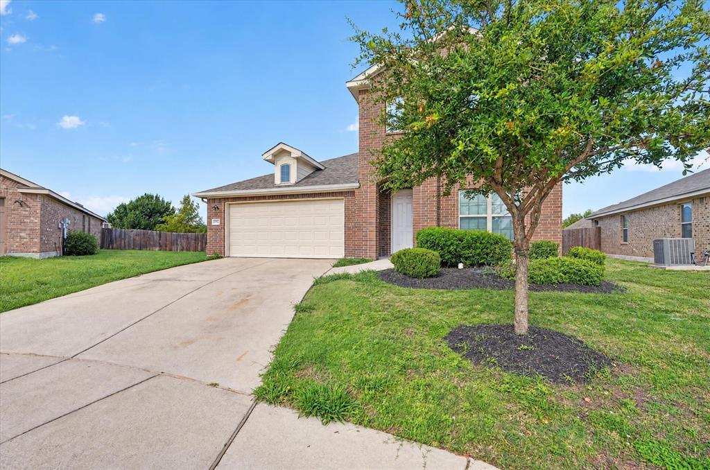 2121 Silsbee Court, Forney, TX 75126