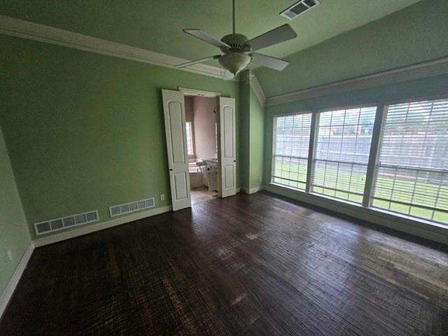 609 Green Apple Drive, Garland, TX 75044