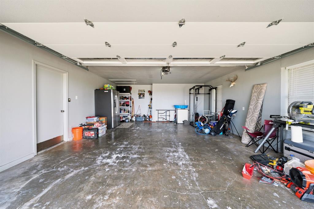 369 Odom Road, Avalon, TX 76623