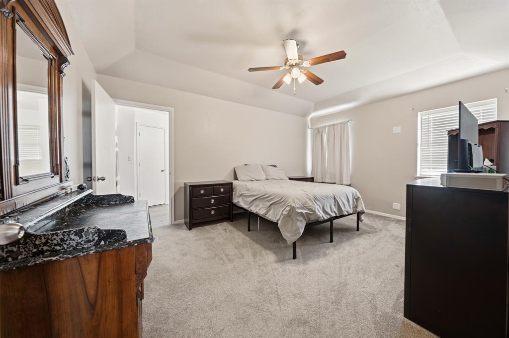 369 Odom Road, Avalon, TX 76623