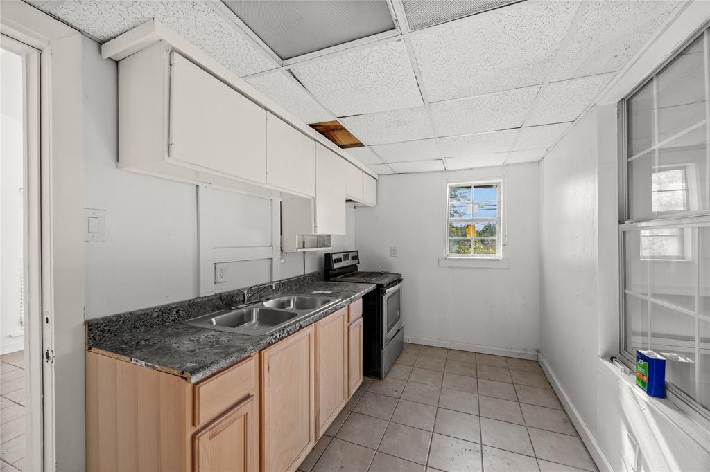 4521 Malden Lane, Dallas, TX 75216