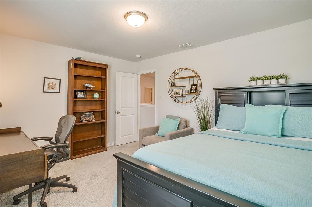 2716 Andesite Lane, Fort Worth, TX 76108
