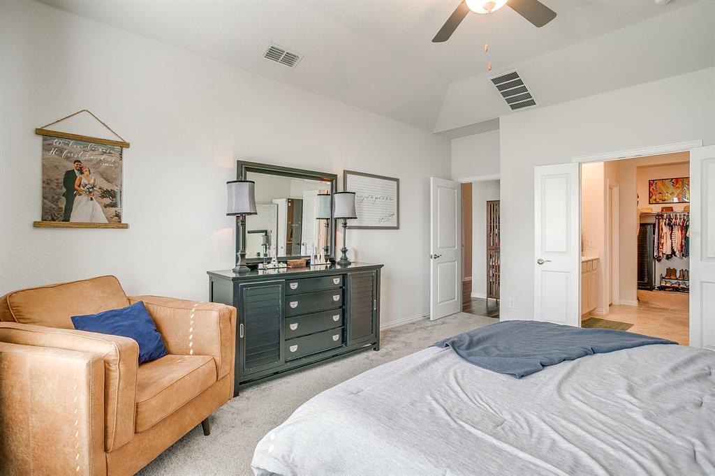 2716 Andesite Lane, Fort Worth, TX 76108
