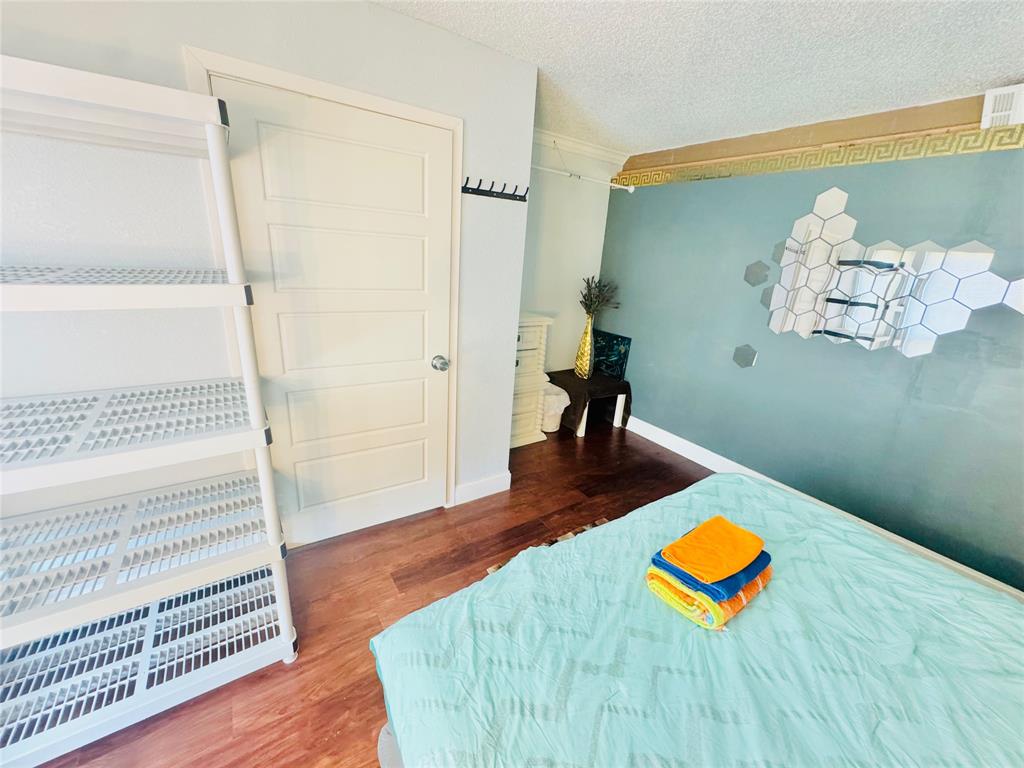 7406 Armstrong Lane, Rowlett, TX 75089