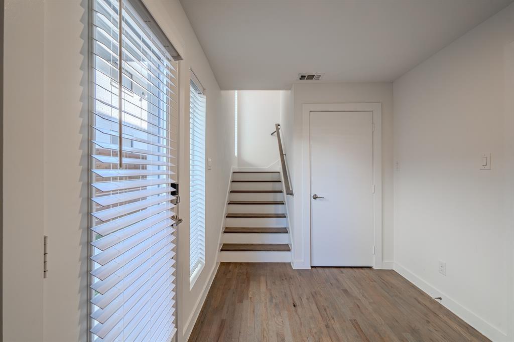 1502 Bennett Avenue, #106, Dallas, TX 75206