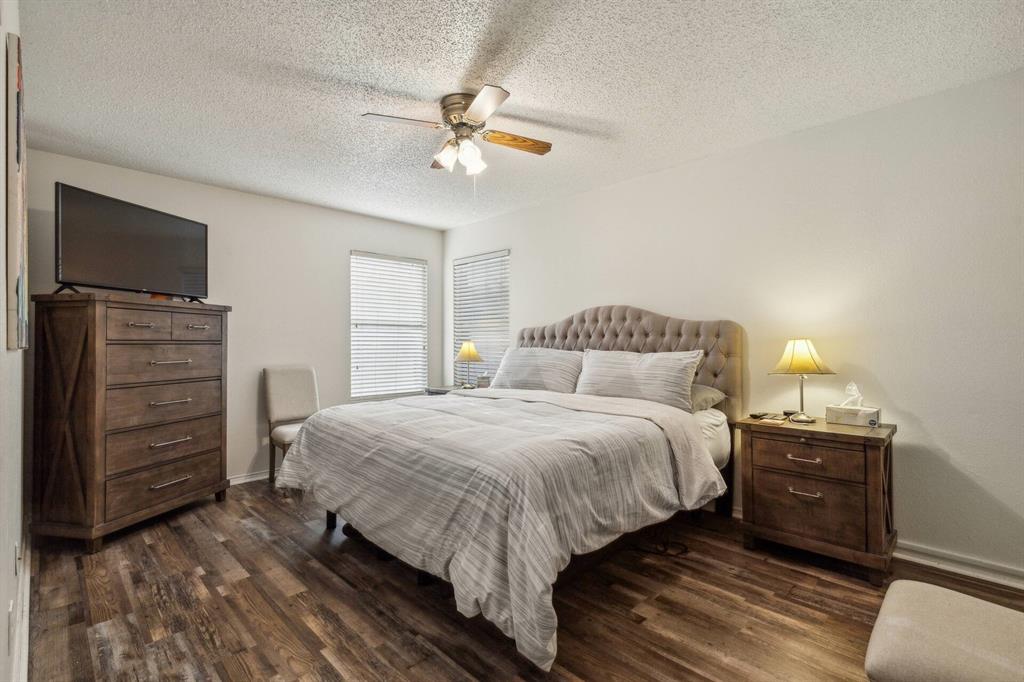 205 Crystalwood Drive, Mesquite, TX 75149