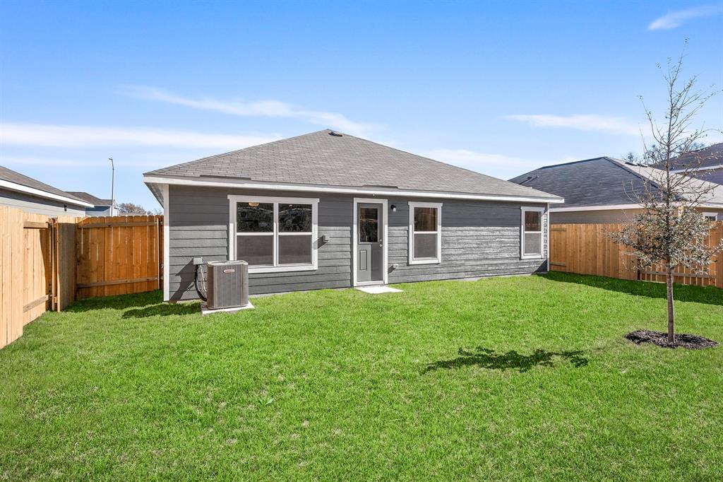 6320 Hyena Hollow Drive, Dallas, TX 75241 6320 Hyena Hollow Drive, Dallas, TX 75241