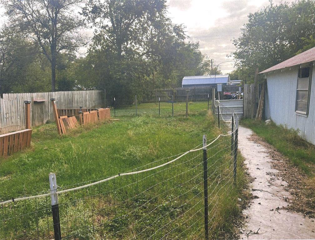 2609 1 ST, Brownwood, TX 76801