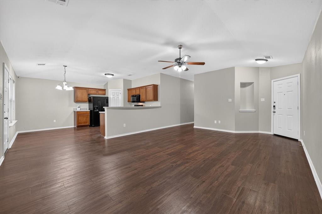 8809 Highland Orchard Drive, Fort Worth, TX 76179
