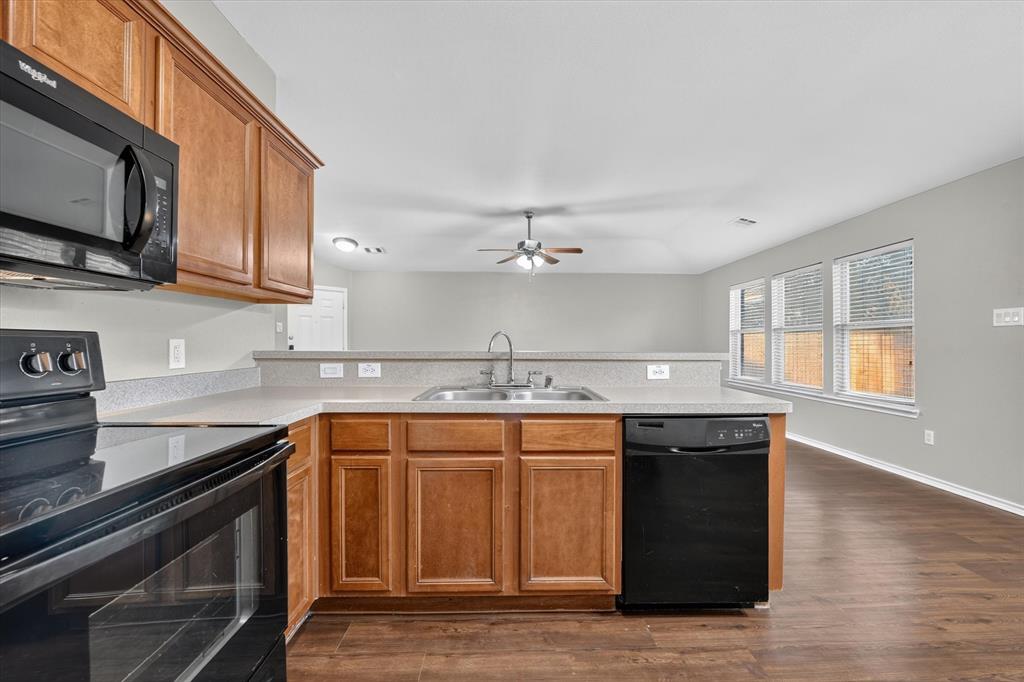 8809 Highland Orchard Drive, Fort Worth, TX 76179