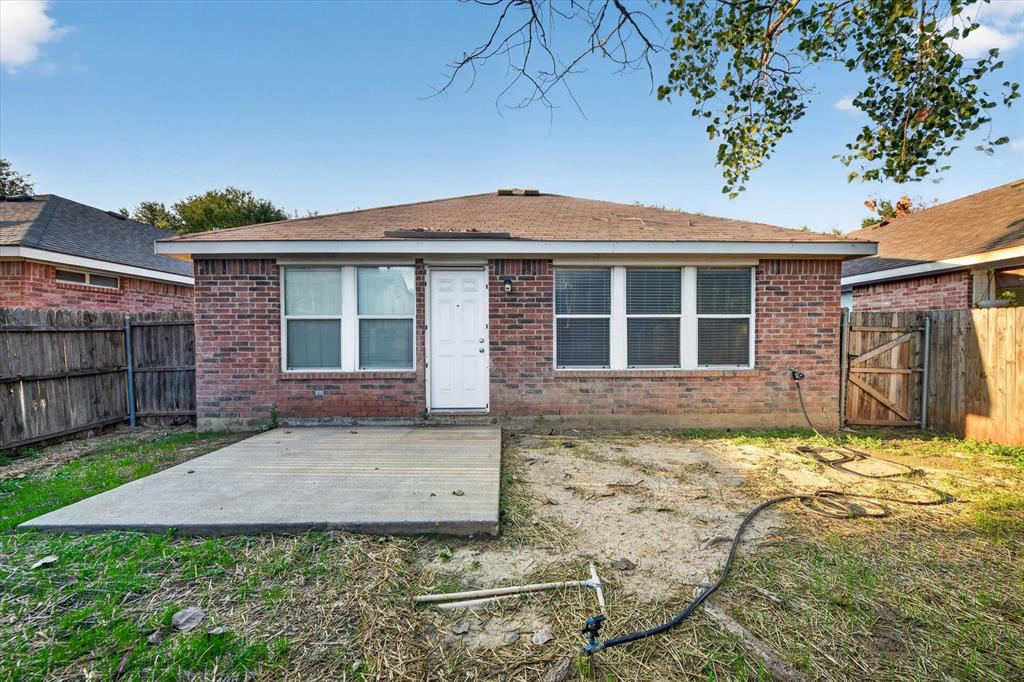 8809 Highland Orchard Drive, Fort Worth, TX 76179