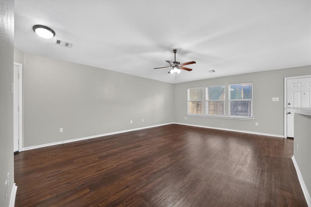 8809 Highland Orchard Drive, Fort Worth, TX 76179