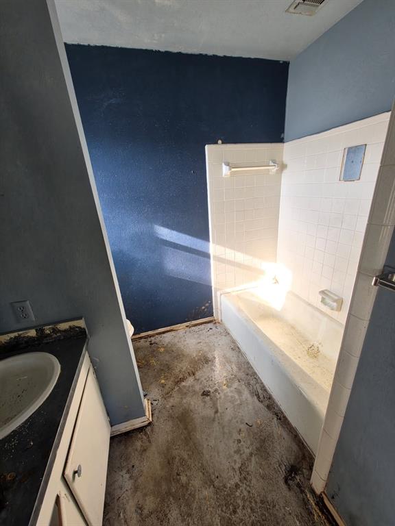 409 W Athens Street, Hutchins, TX 75141