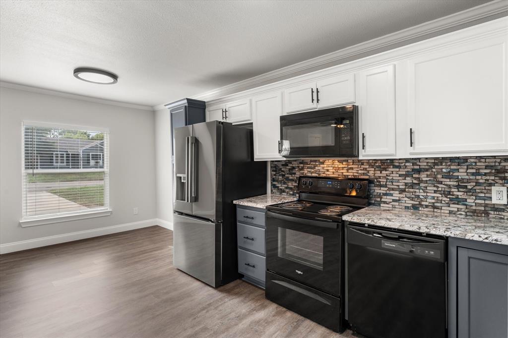 1610 Cherry Avenue, Corsicana, TX 75110