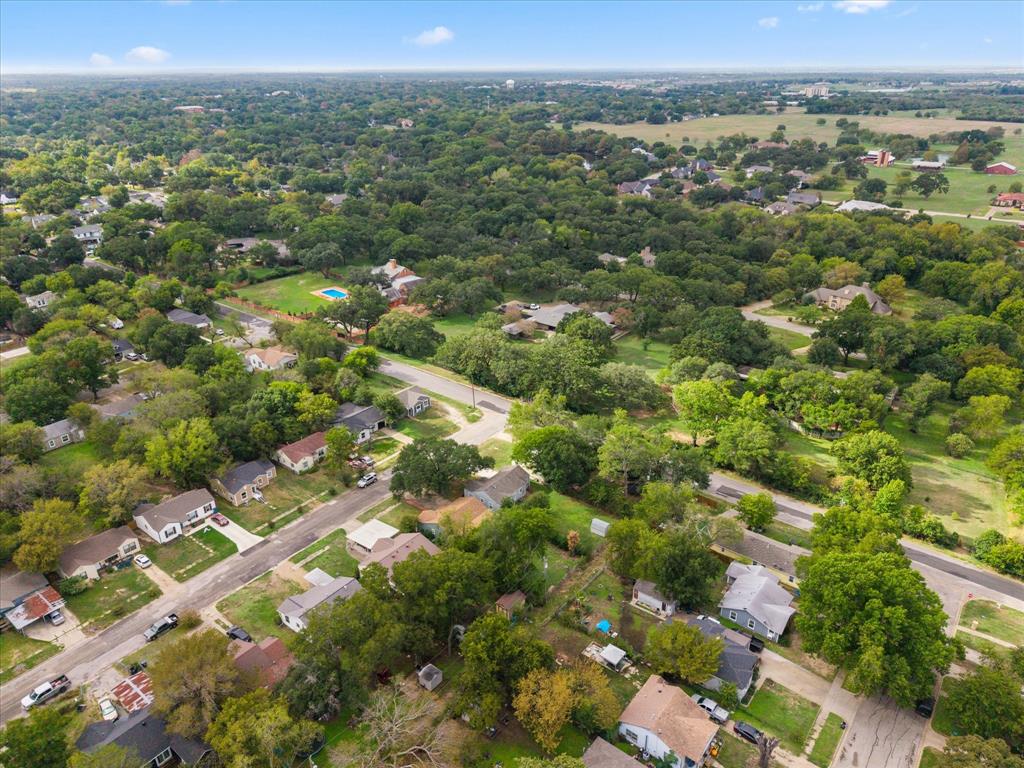 1610 Cherry Avenue, Corsicana, TX 75110