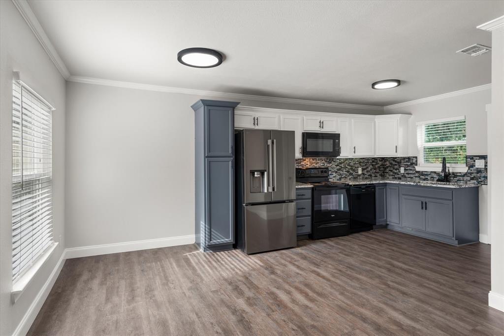 1610 Cherry Avenue, Corsicana, TX 75110